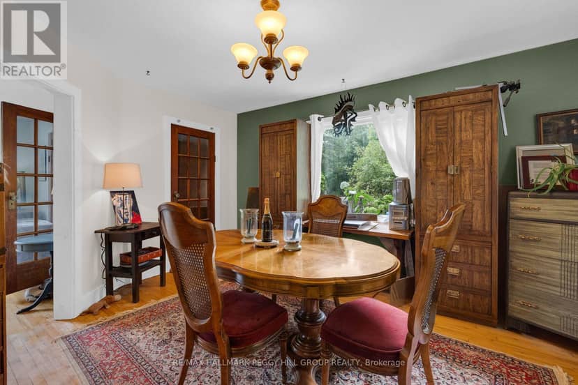 11 Colborne Street, Oro-Medonte, photo 5
