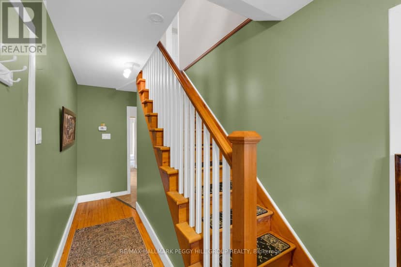 11 Colborne Street — photo 9 of 25