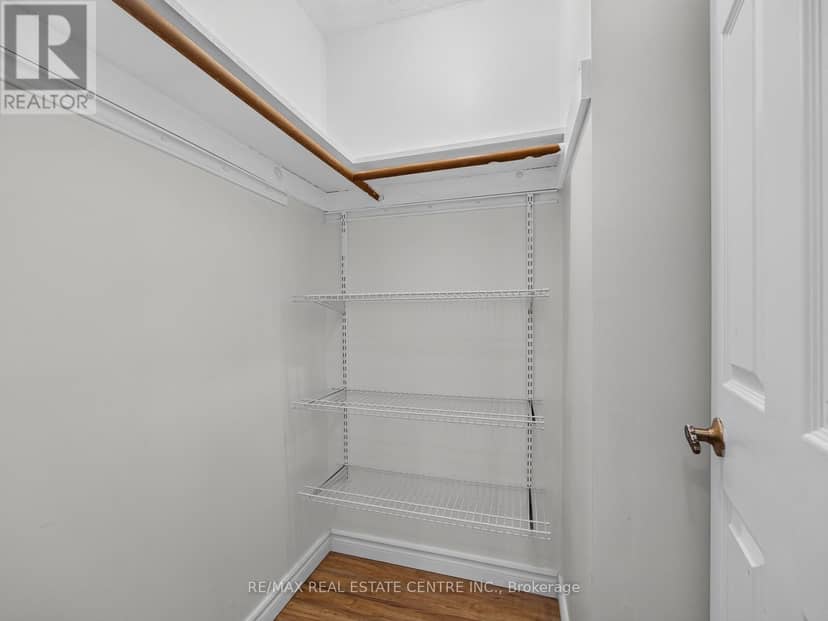 15 Hedgerow Avenue — photo 31 of 40