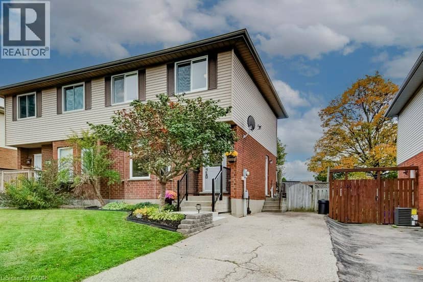 62 VILLAGE GREEN Way, Baden, photo 4