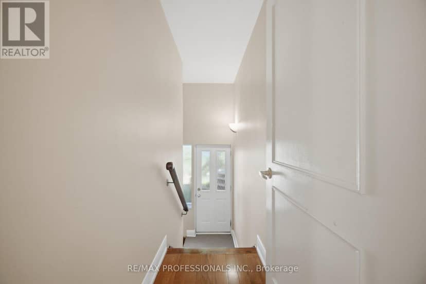 14 Strathdee Drive — photo 29 of 40