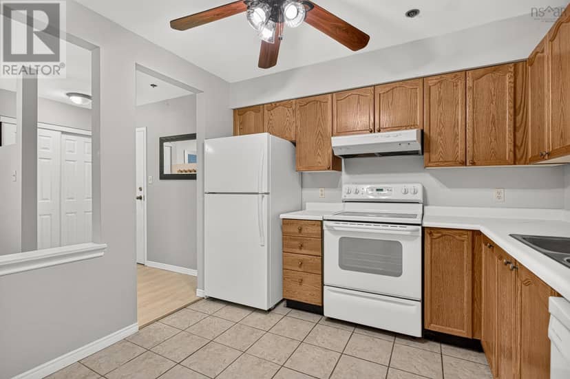 312 83 Kearney Lake Road — photo 6 of 29