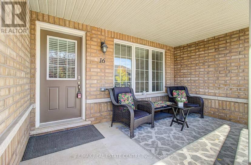 16 Lacorra Way S, Brampton, photo 3