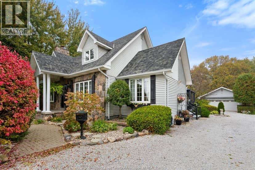 9517 Malden Road, LaSalle, photo 2