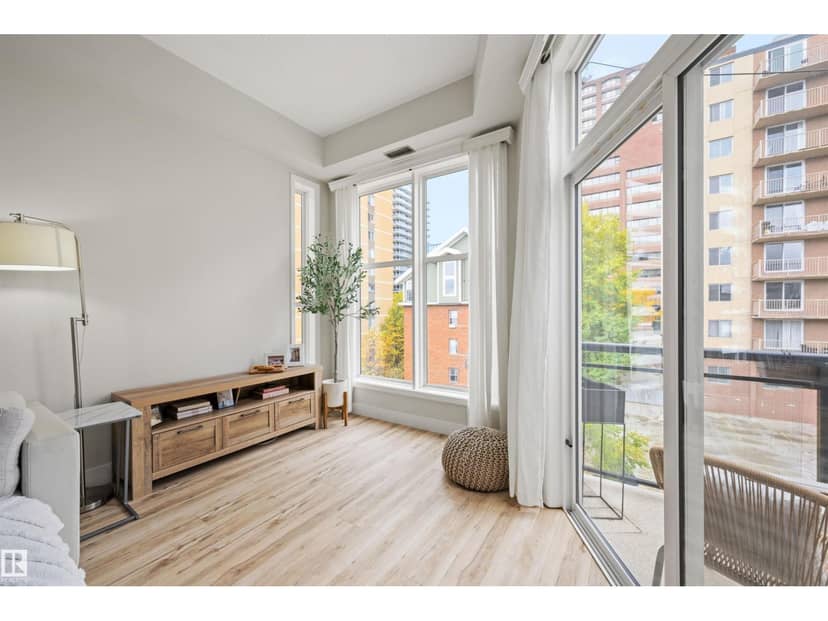 #714 10503 98 AV NW — photo 12 of 35