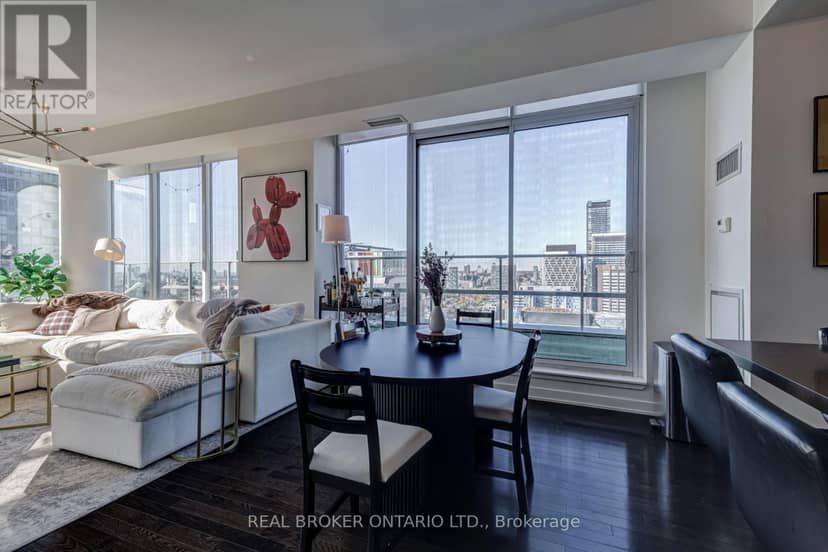PH02 - 126 Simcoe Street, Toronto, photo 7
