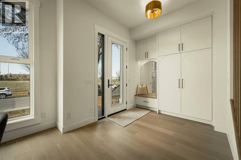 5014 22 Street SW, Calgary, photo 2