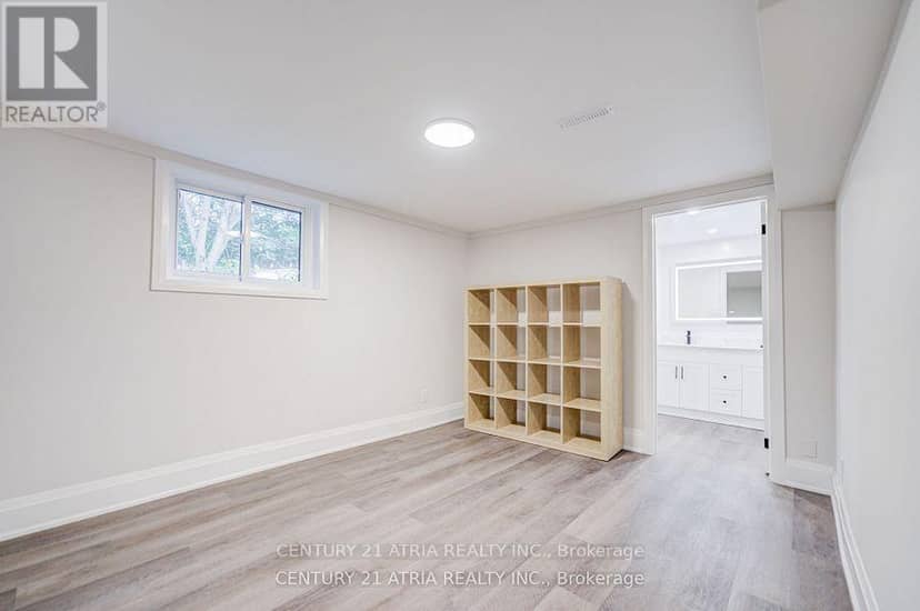 33 Sir Brandiles Place — photo 19 of 30