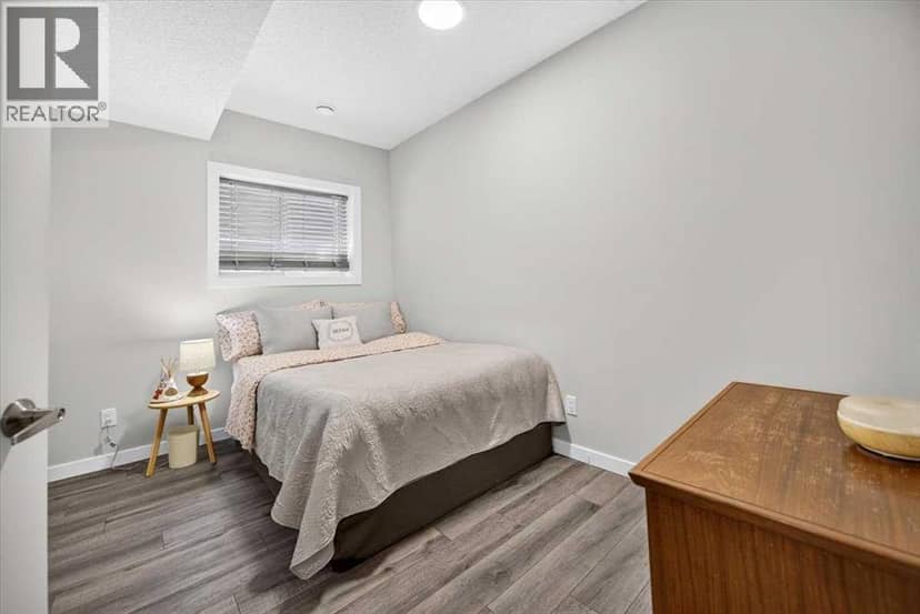 136 Riviera Way — photo 37 of 40