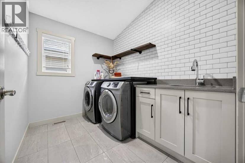 136 Riviera Way — photo 33 of 40