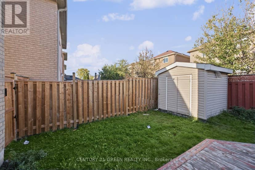 215 Kingknoll Drive — photo 25 of 40