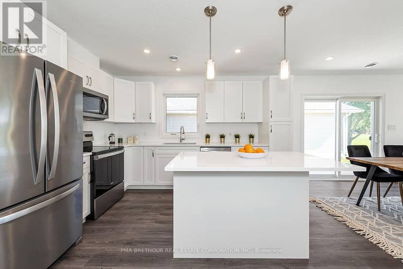 267 Lake Breeze Drive — photo 17 of 29