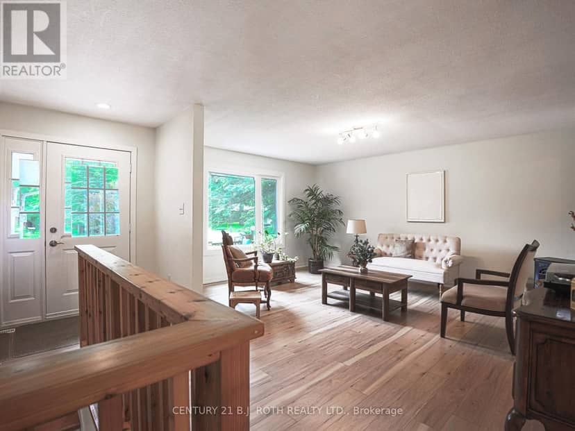 26 Bedford Road — photo 13 of 40