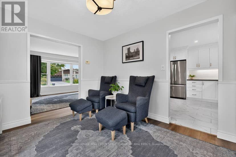 838 Saddle Crescent — photo 11 of 40