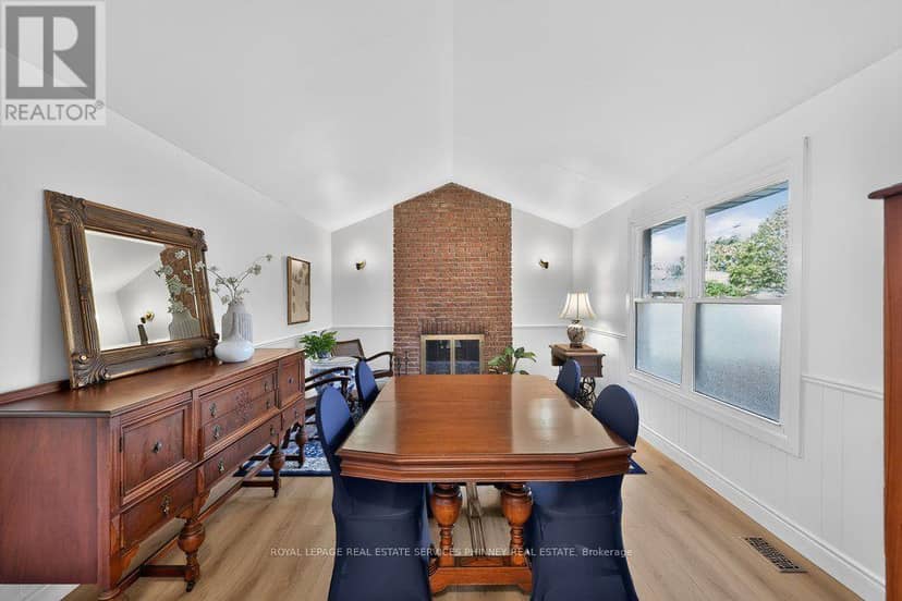 838 Saddle Crescent — photo 16 of 40