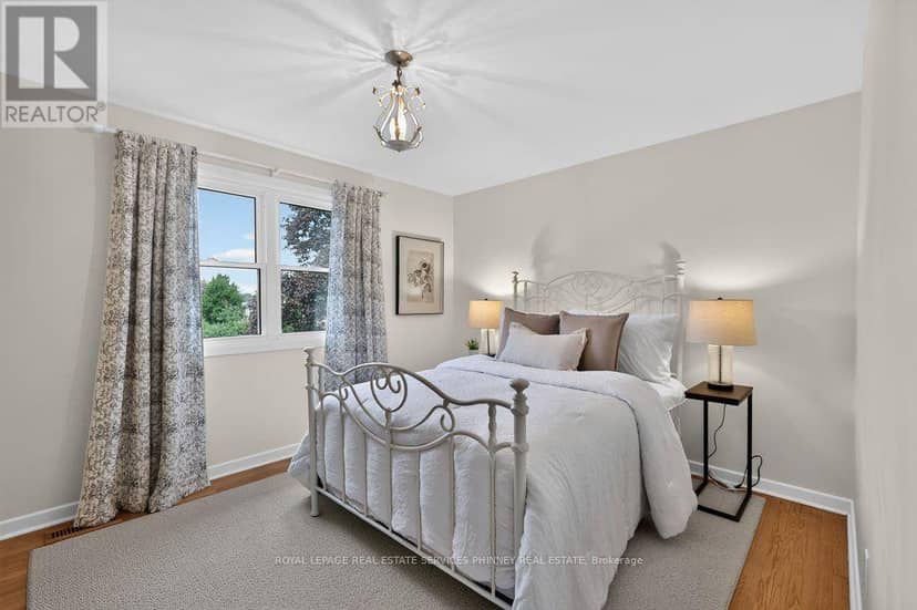 838 Saddle Crescent — photo 26 of 40