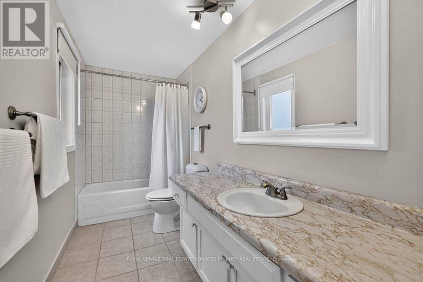 838 Saddle Crescent — photo 30 of 40
