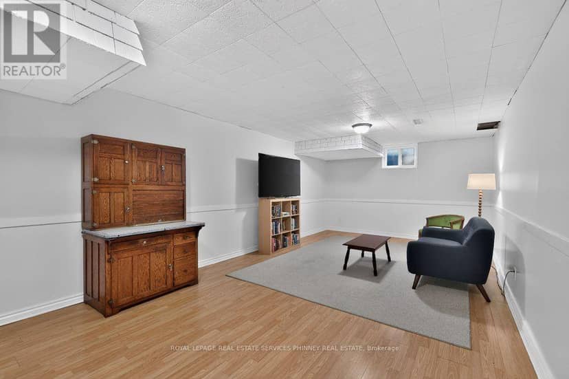838 Saddle Crescent — photo 36 of 40