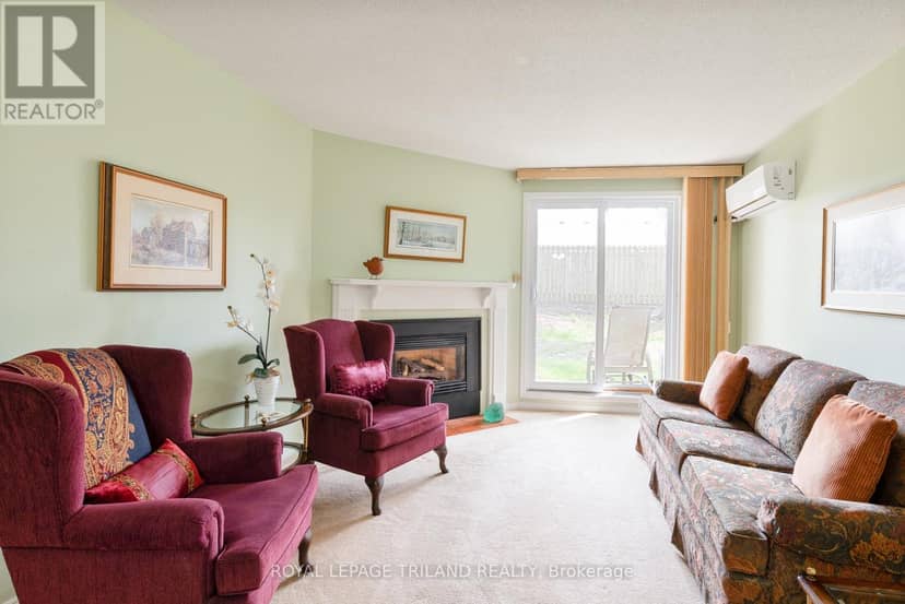 123 - 440 Wellington Street — photo 15 of 31