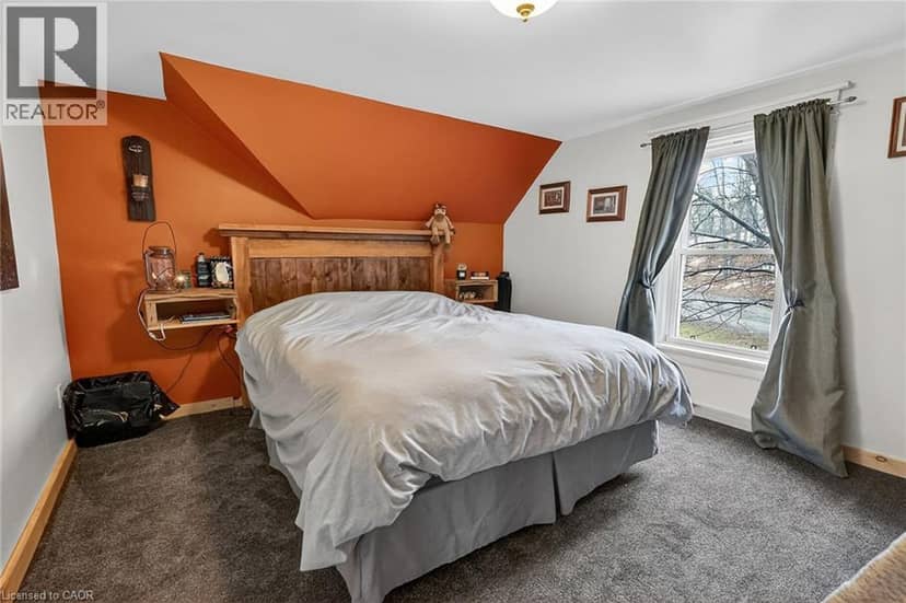 3745 KING Street — photo 22 of 36