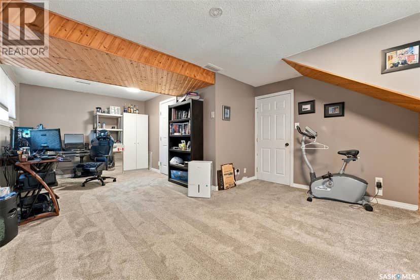 22 4th AVENUE N — photo 23 of 40