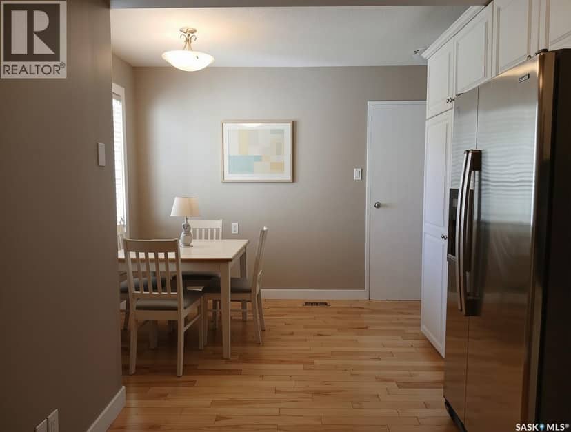 24 Cannington MEWS, Regina, photo 5