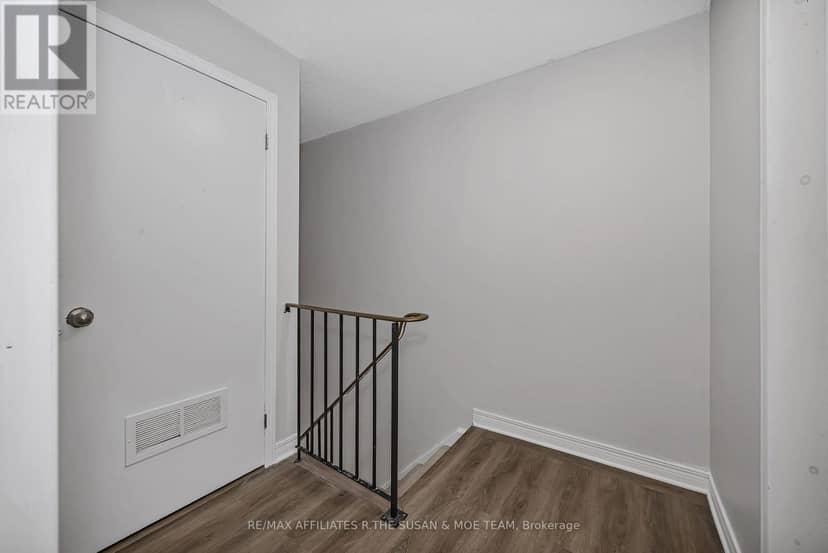6 - 500 Fenerty Court — photo 21 of 28