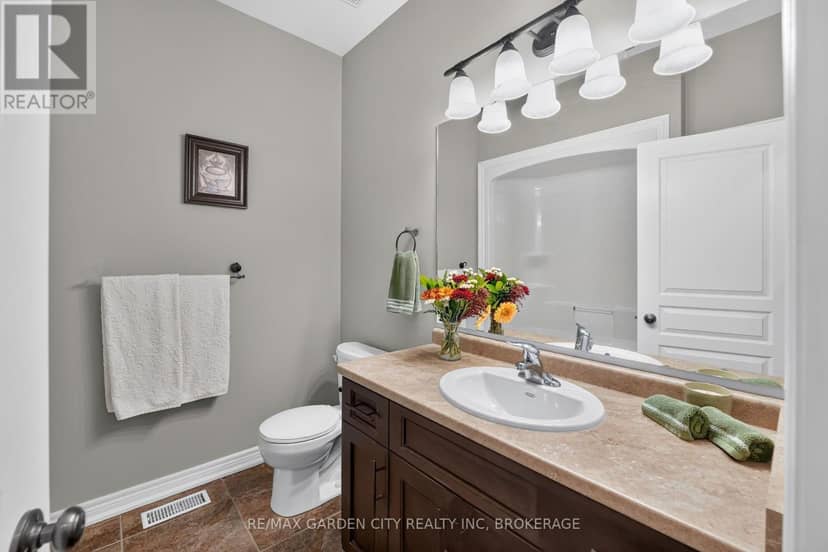 179 Falcon Drive — photo 22 of 40