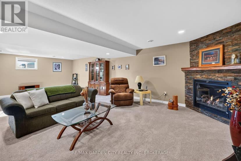 179 Falcon Drive — photo 28 of 40