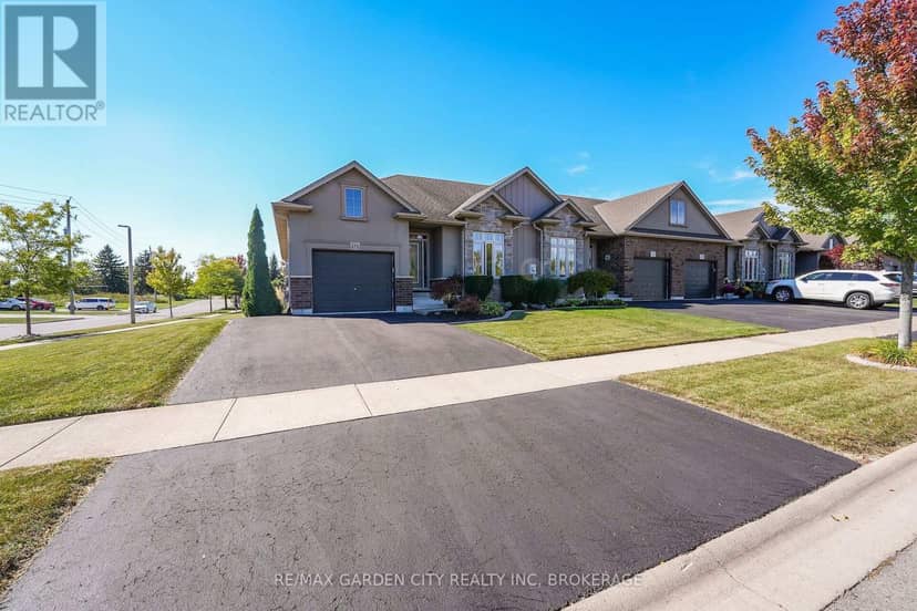 179 Falcon Drive, Welland, photo 3