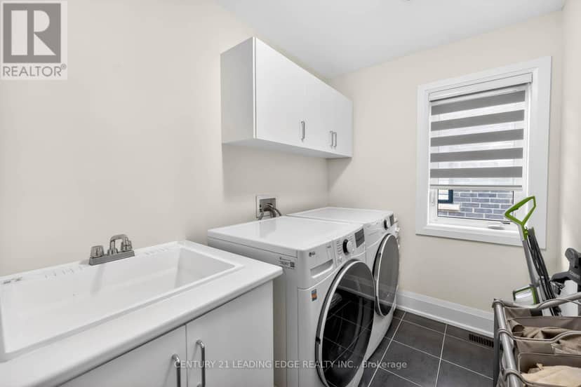 235 Ferragine Crescent — photo 35 of 38