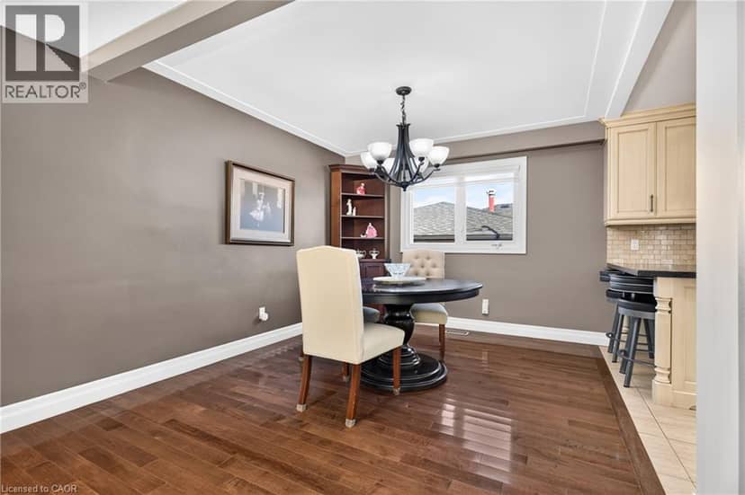 723 GREENHILL Avenue — photo 12 of 40