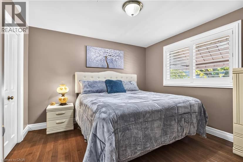 723 GREENHILL Avenue — photo 18 of 40