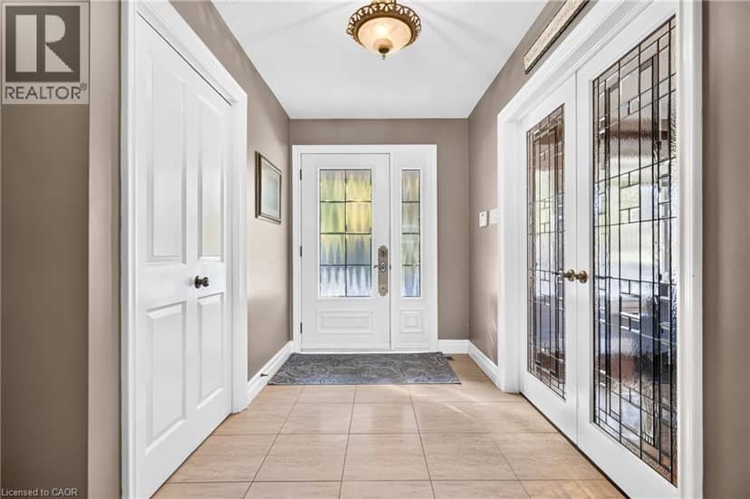 723 GREENHILL Avenue, Hamilton, photo 3