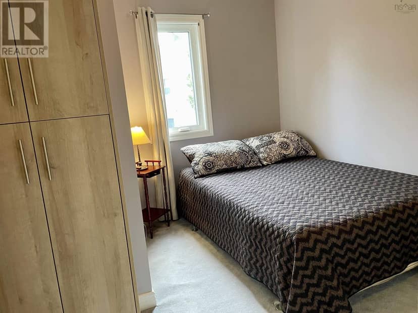 74 Attenborough Court — photo 25 of 33