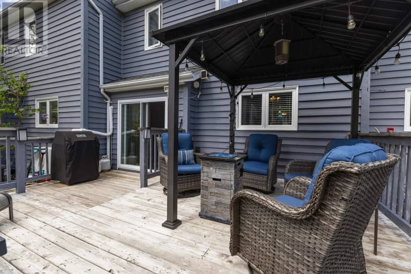 74 Attenborough Court — photo 2 of 33