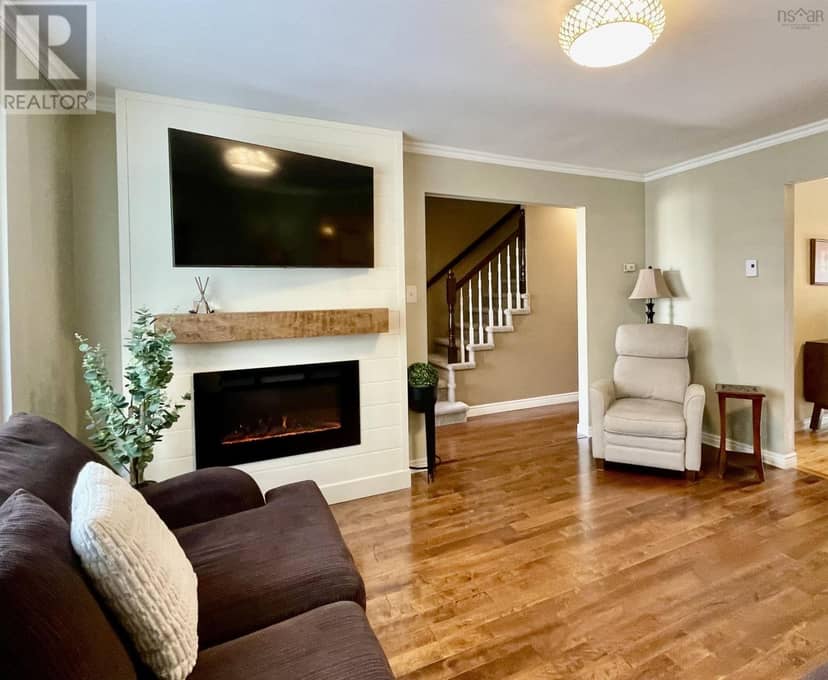 74 Attenborough Court — photo 6 of 33