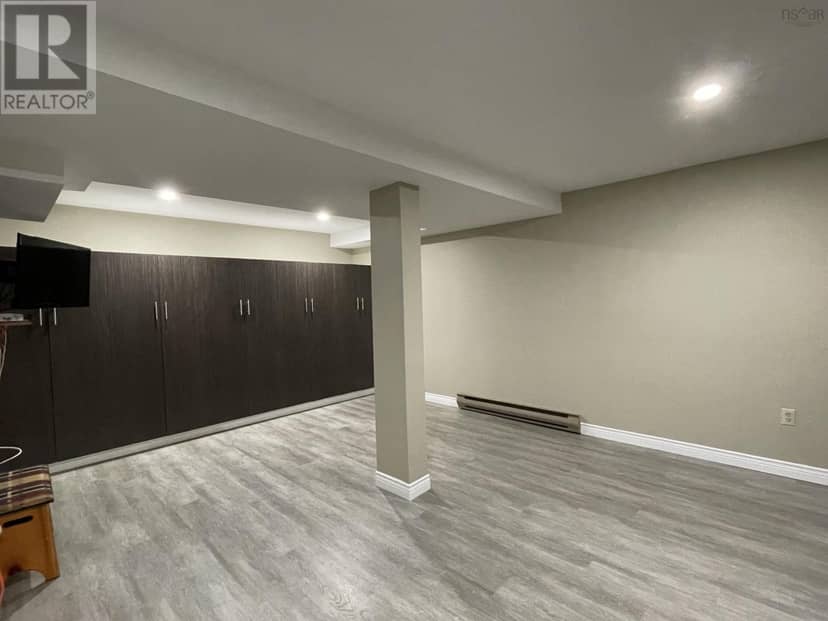 74 Attenborough Court — photo 29 of 32