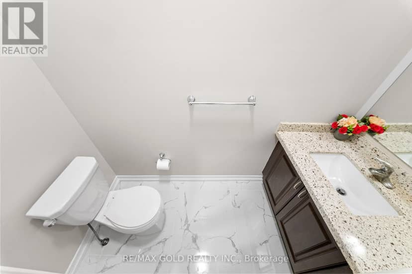 49 Squire Ellis Drive — photo 27 of 40