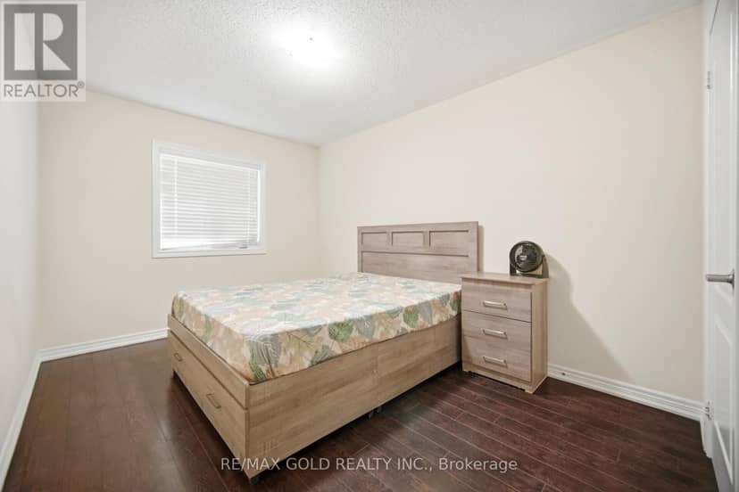 49 Squire Ellis Drive — photo 35 of 40