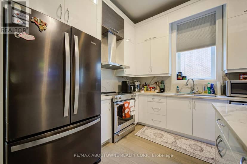 1525 Kenmuir Avenue, Mississauga, photo 7