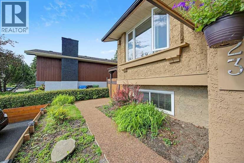 623 Cantrell Place SW, Calgary, photo 3