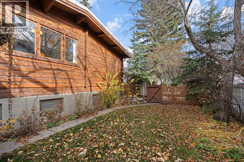 4703 14A Street SW — photo 31 of 40