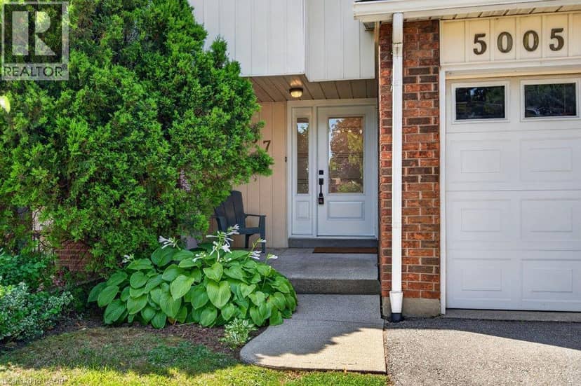 5005 PINEDALE Avenue Unit# 57, Burlington, photo 5