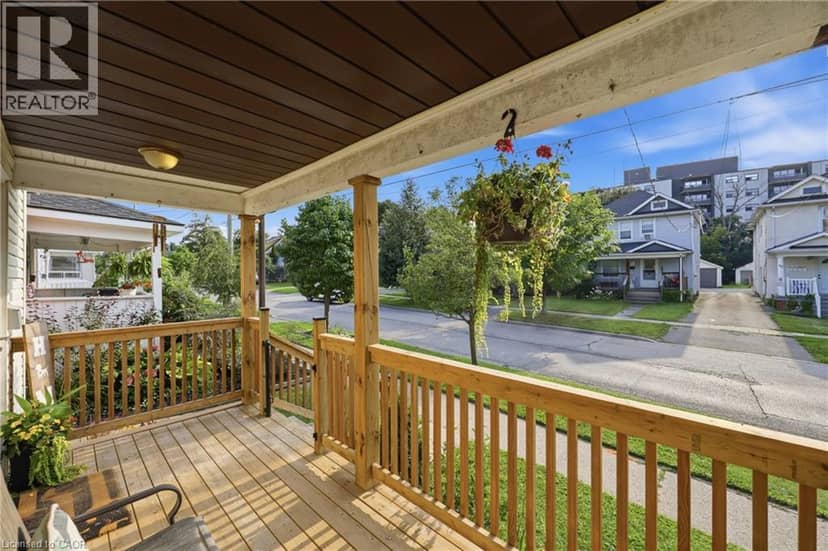 52 BERRYMAN Avenue — photo 3 of 39
