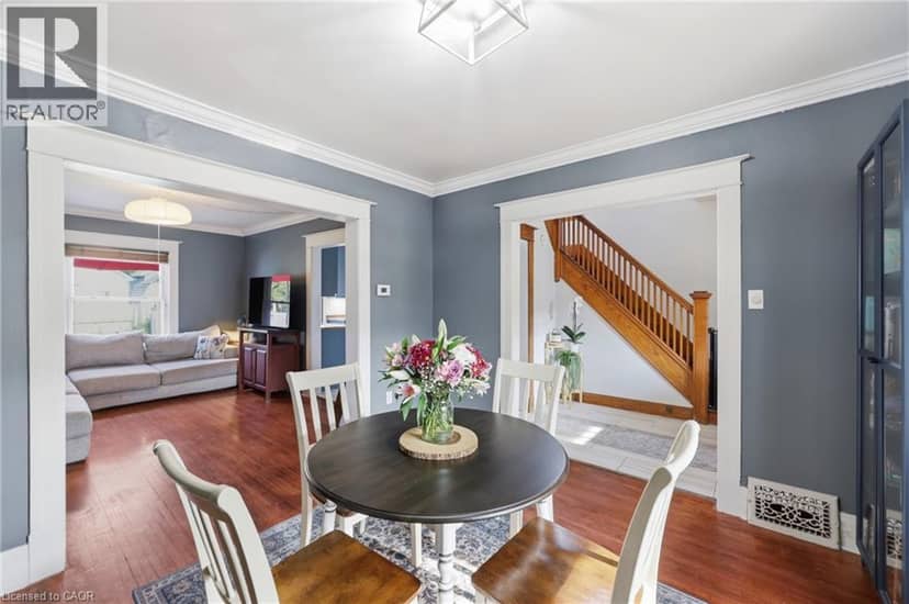 52 BERRYMAN Avenue — photo 7 of 39