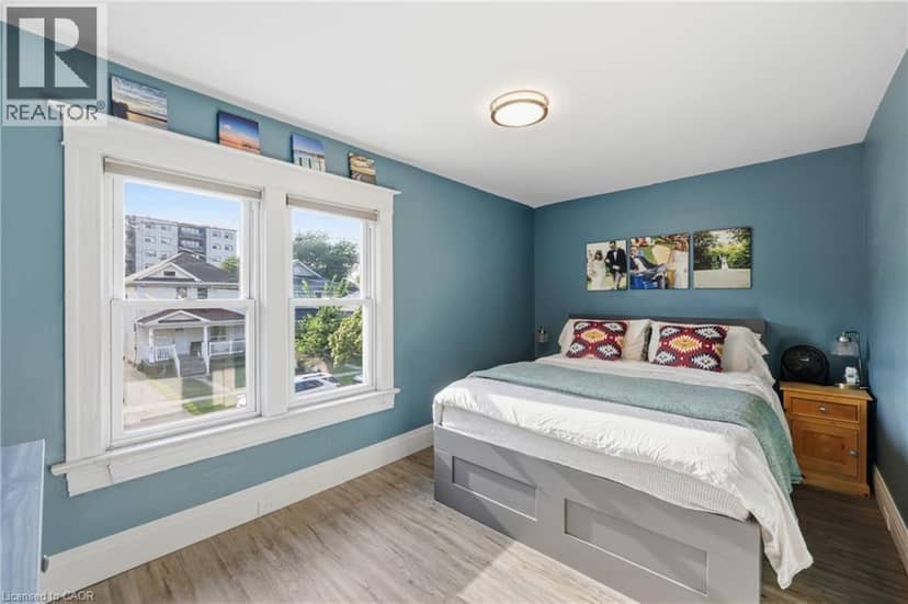 52 BERRYMAN Avenue — photo 16 of 39
