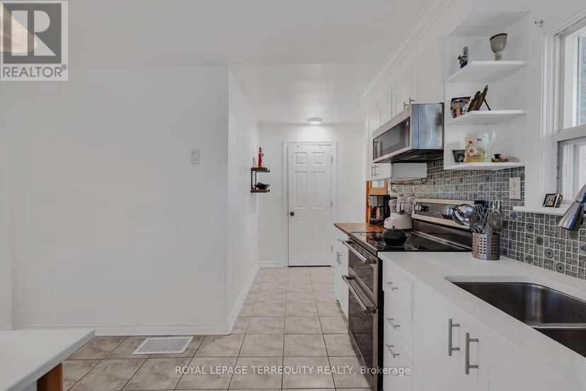 1052 Glengrove Avenue — photo 33 of 34