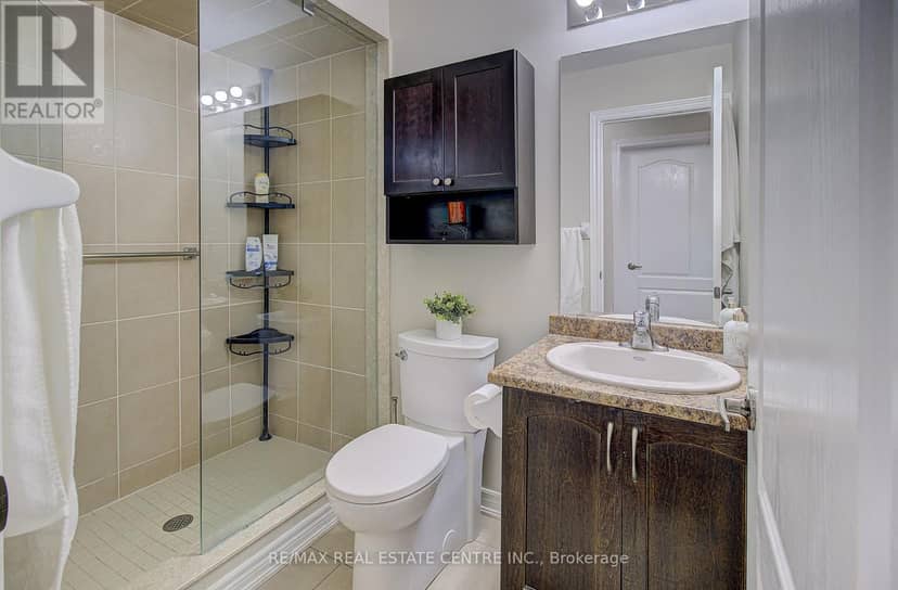 16 Lacorra Way S — photo 15 of 33