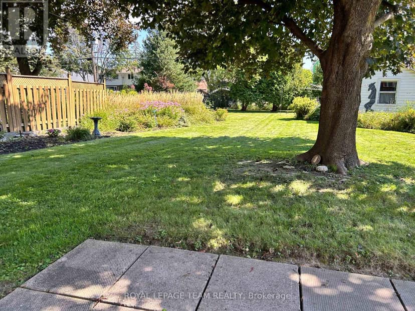 957 Winnington Avenue — photo 35 of 38